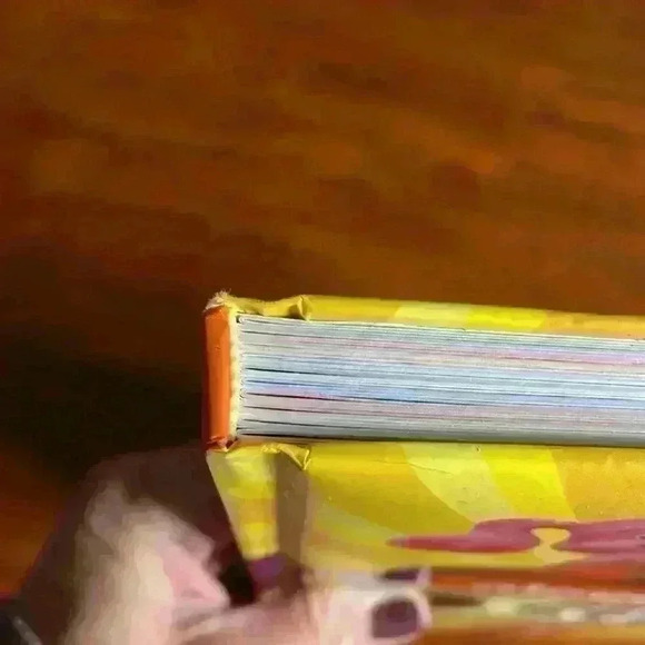 Paw Patrol!  Nickelodeon 5 minute stories book. - Picture 5 of 8